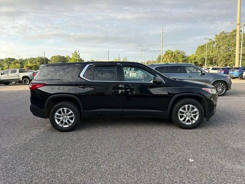 Used 2021 Chevrolet Traverse LS w/ LPO, Blackout Package FWD image 4