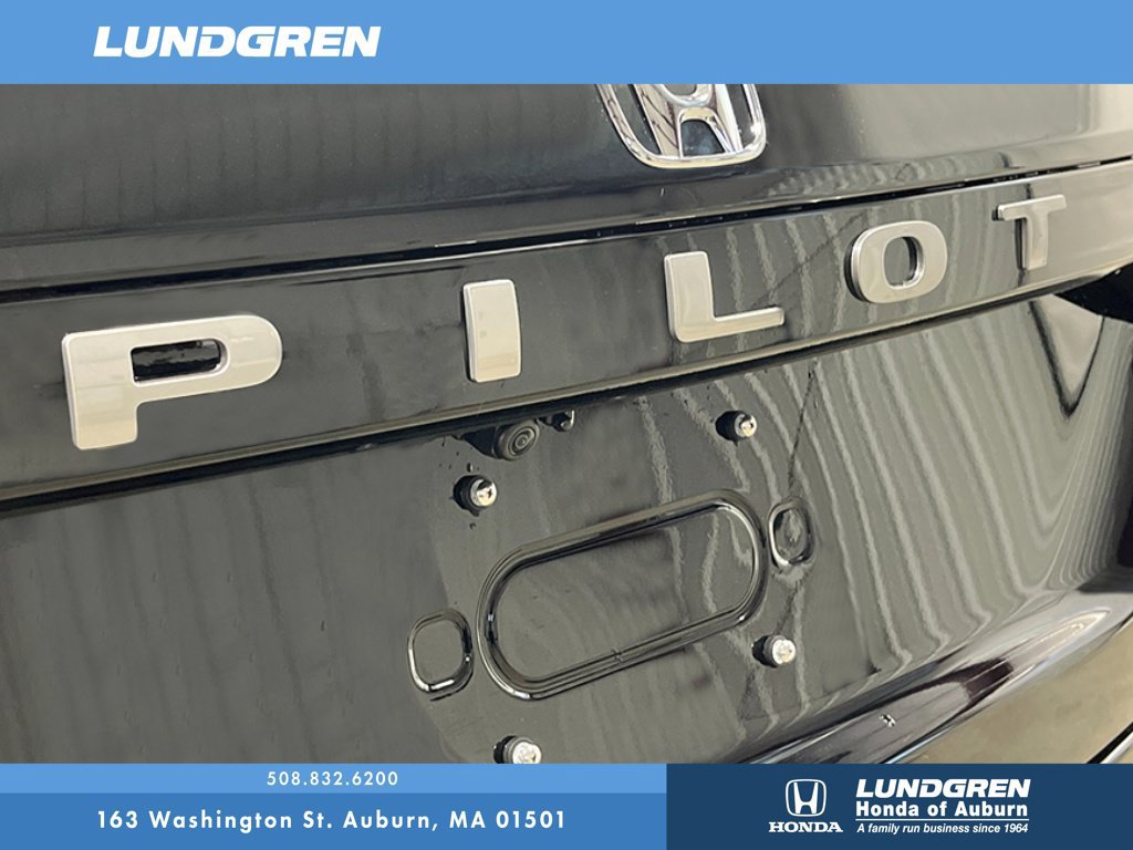 New 2026 Honda Pilot Touring image 24