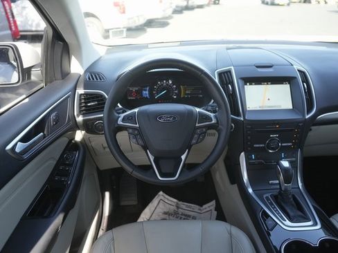 Used 2016 Ford Edge Titanium w/ Equipment Group 301A image 22