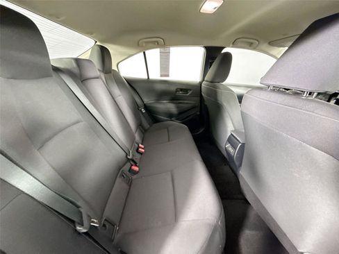 Certified 2023 Toyota Corolla LE image 40