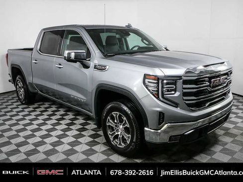 Used 2025 GMC Sierra 1500 SLT AWD/4WD image 25