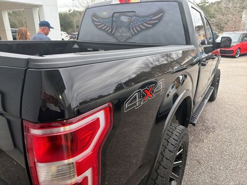 Used 2018 Ford F150 Lariat image 11