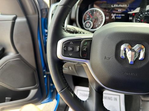 Used 2022 RAM 1500 Big Horn AWD/4WD image 35