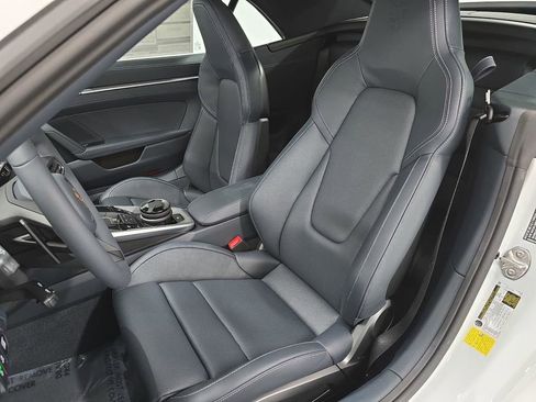 New 2026 Porsche 911 Carrera RWD image 5