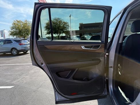Used 2026 Volkswagen Atlas SE AWD/4WD image 17