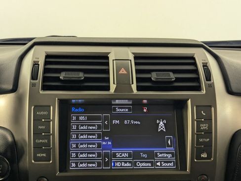 Used 2020 Lexus GX 460 Premium w/ Premium Package AWD/4WD image 22