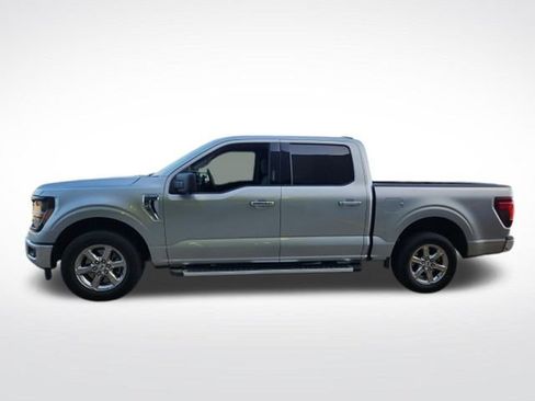 Certified 2024 Ford F150 XLT w/ Mobile Office Package RWD image 4