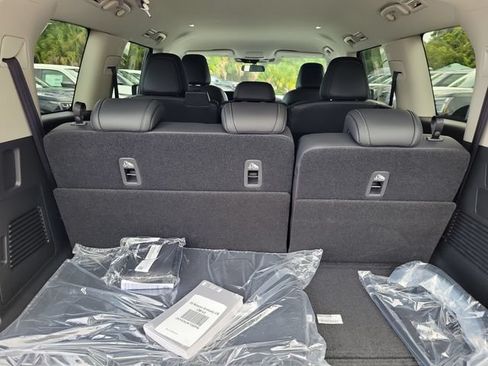 New 2026 Nissan Armada SV AWD/4WD image 8