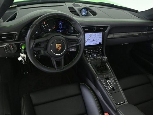 Used 2019 Porsche 911 Speedster image 4