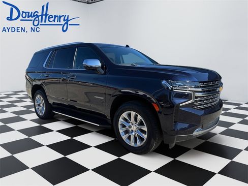 Used 2024 Chevrolet Tahoe Premier w/ Premium Package image 7