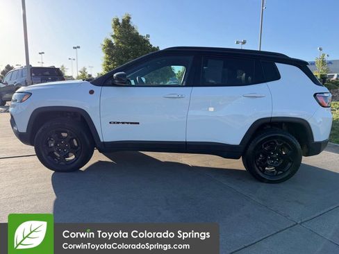 Used 2024 Jeep Compass Trailhawk AWD/4WD image 4