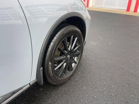 Used 2023 Nissan Murano SL image 5