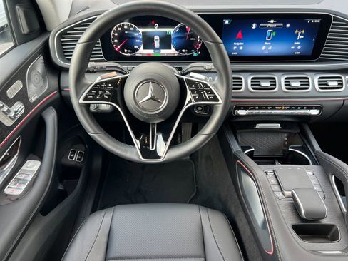 Certified 2025 Mercedes-Benz GLE 450e 4MATIC image 14