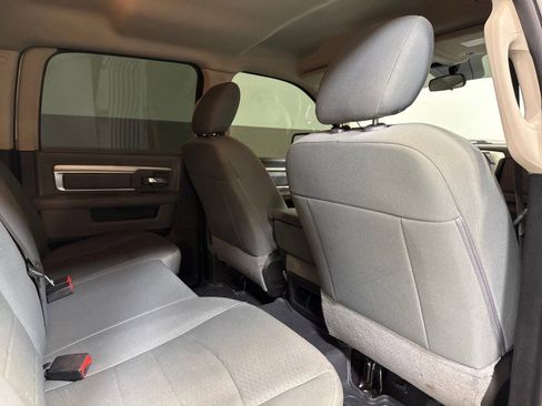 Used 2020 RAM 1500 Classic SLT image 63