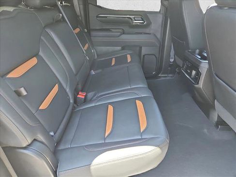 Used 2025 GMC Sierra 1500 AT4 w/ AT4 Premium Package AWD/4WD image 25