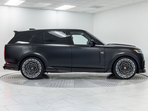 Used 2026 Land Rover Range Rover Long Wheelbase Autobiography AWD/4WD image 6
