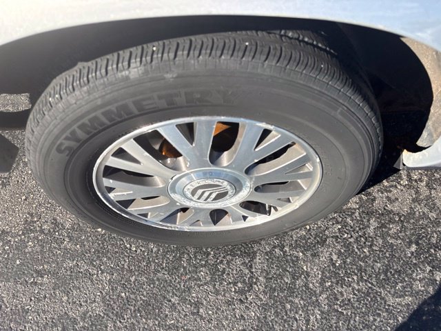 Used 2003 Mercury Grand Marquis LS RWD image 25