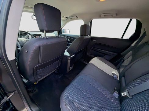 Used 2017 GMC Terrain SLE FWD image 21