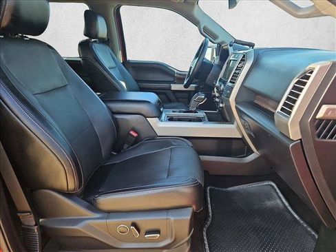 Used 2016 Ford F150 Lariat image 21