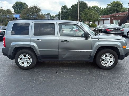 Used 2014 Jeep Patriot Sport image 4