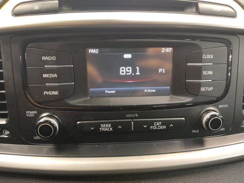 Used 2016 Kia Sorento LX FWD image 25