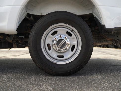 Certified 2021 Ford F350 XL image 7