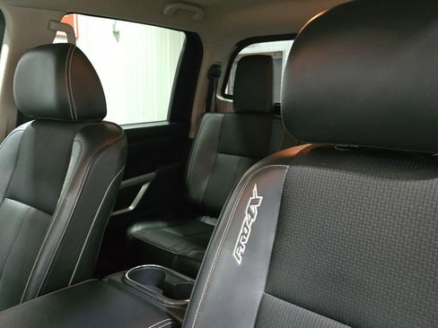 Used 2016 Nissan Titan PRO-4X image 18