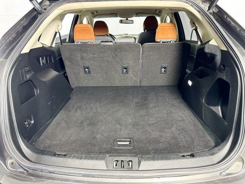 Used 2018 Ford Edge SEL w/ Equipment Group 201A image 30