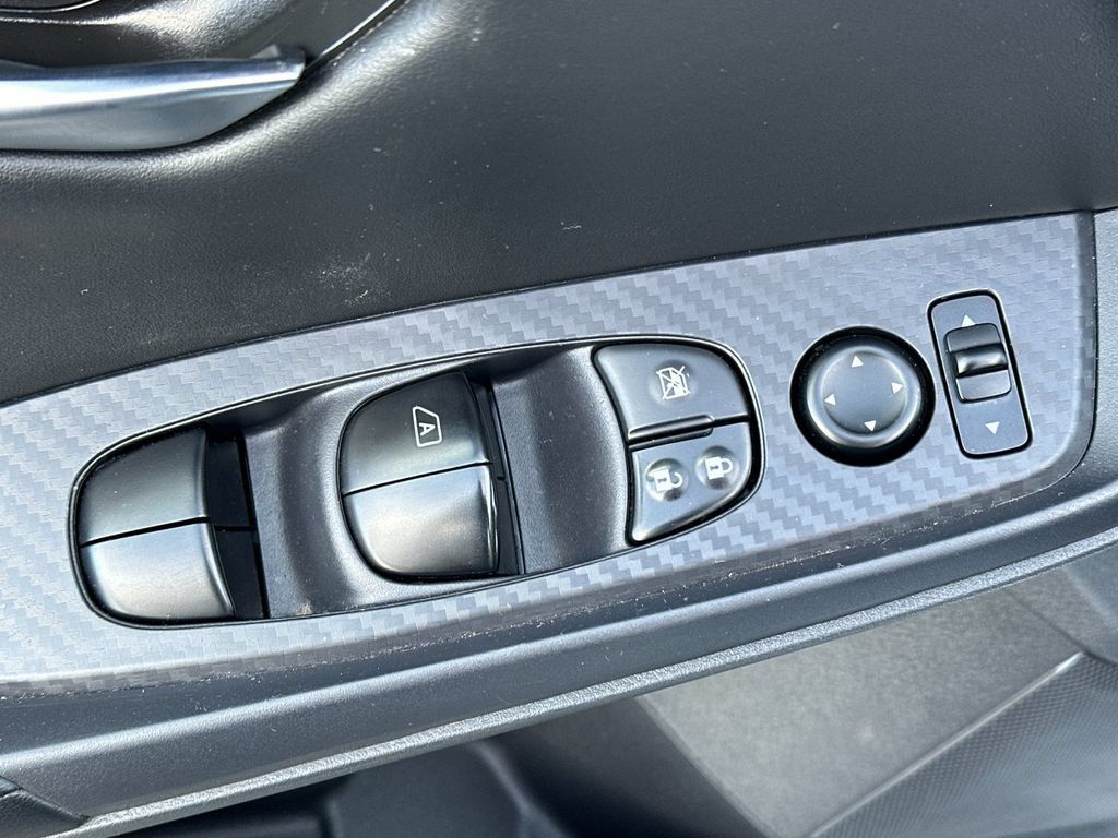 Used 2023 Nissan Sentra S FWD image 11