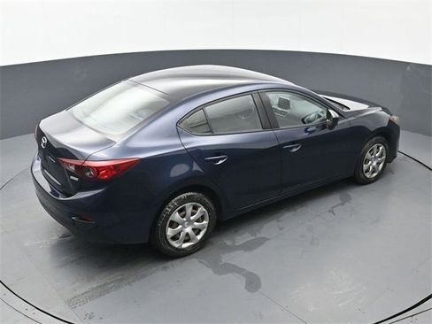 Used 2016 MAZDA MAZDA3 i Sport image 40