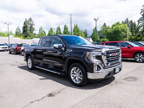 Used 2019 GMC Sierra 1500 SLT w/ SLT Premium Package AWD/4WD image 25