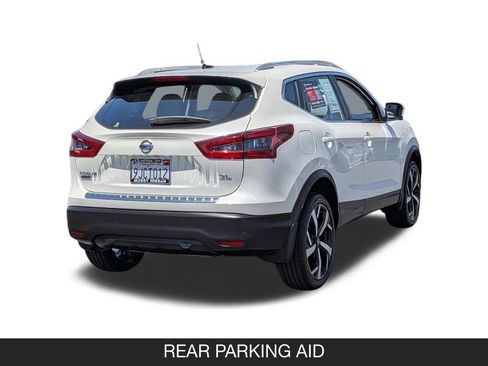 Certified 2020 Nissan Rogue Sport SL w/ Premium Package FWD image 8