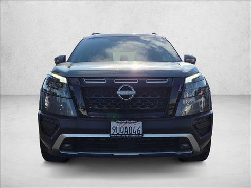 Used 2025 Nissan Pathfinder Rock Creek AWD/4WD image 2