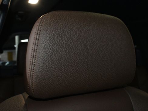 Used 2023 Nissan Titan Platinum Reserve w/ Moonroof Package AWD/4WD image 10