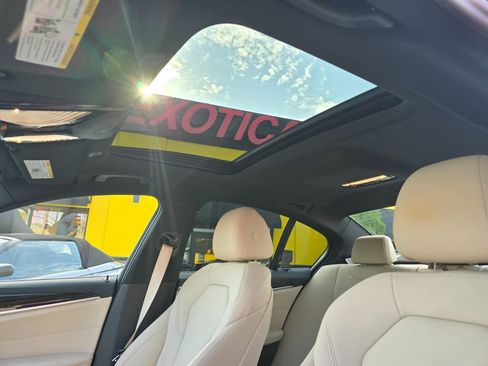 Used 2019 BMW 530i xDrive w/ Convenience Package AWD/4WD image 20