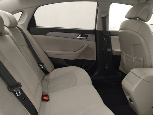 Used 2016 Hyundai Sonata SE image 19