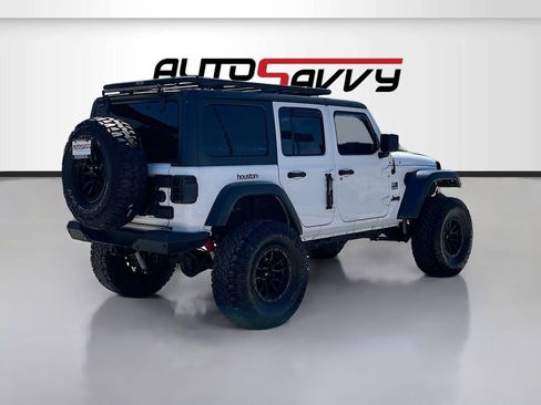 Used 2019 Jeep Wrangler Unlimited Sport S image 7