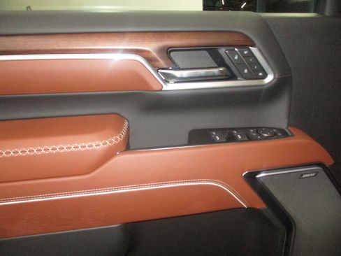 New 2026 GMC Sierra 2500 Denali Ultimate AWD/4WD image 22