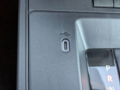 New 2026 Toyota Corolla Cross L image 18