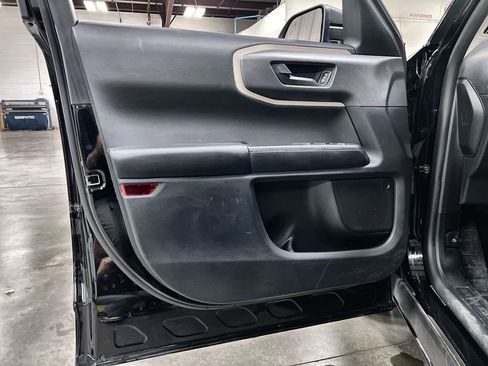 Used 2025 Ford Bronco Sport Big Bend image 16