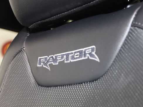 Used 2019 Ford F150 Raptor w/ Equipment Group 802A Luxury AWD/4WD image 29