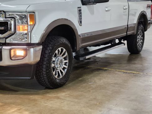 Used 2022 Ford F250 Lariat w/ Lariat Value Package AWD/4WD image 17