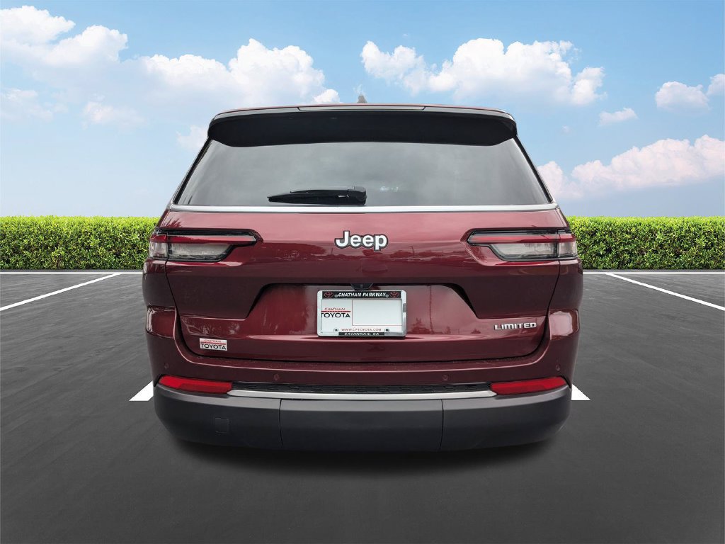 Used 2026 Jeep Grand Cherokee L Limited w/ Trailer Tow Package RWD image 6