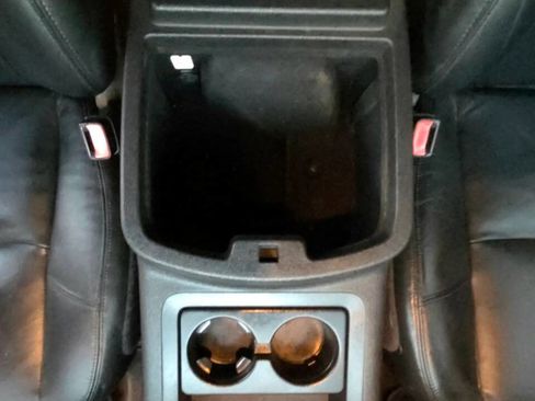 Used 2011 Chevrolet Avalanche LT w/ Luxury Package image 21