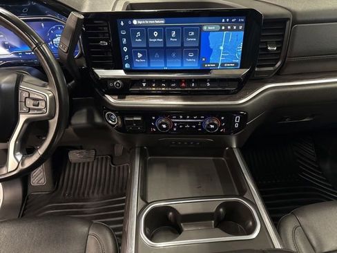 Used 2024 Chevrolet Silverado 2500 LTZ w/ LTZ Plus Package AWD/4WD image 18