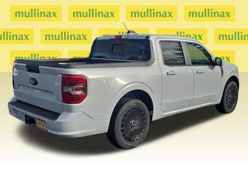 New 2026 Ford Maverick Lobo image 3