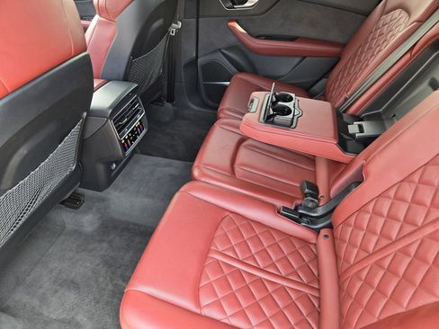 Used 2024 Audi SQ7 Premium Plus image 40