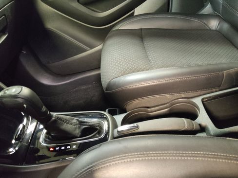Used 2018 Buick Encore Preferred FWD image 26