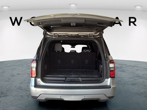 Used 2021 Ford Expedition Max Limited RWD image 18