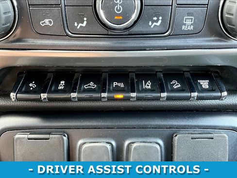 Used 2019 Chevrolet Silverado 2500 LTZ w/ Duramax Plus Package AWD/4WD image 38